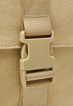 Pier One UNISEX - Tagesrucksack - Sand -Günstiges Pier One Geschäft 0025177efb294793b6e366b06562c6a4