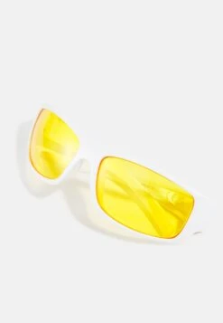 Pier One UNISEX - Sonnenbrille - White -Günstiges Pier One Geschäft 06212ea48c0f4037abc6a62aa2c032d6