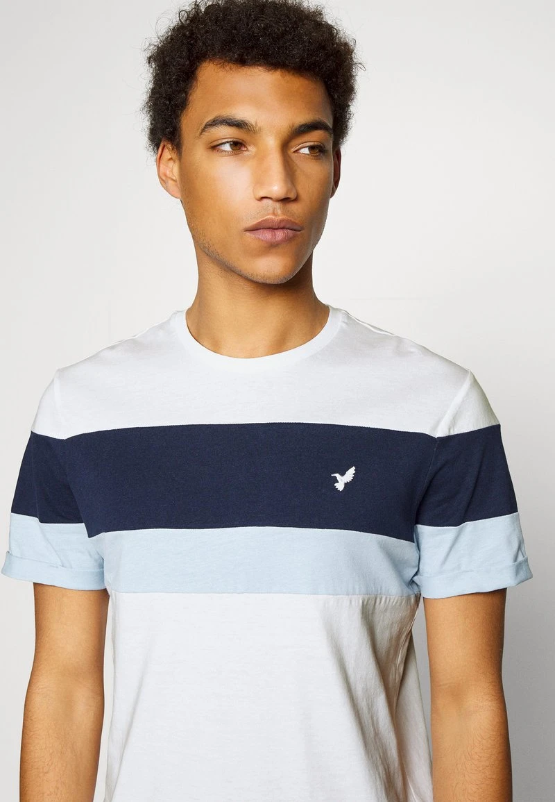 T-Shirt print - white/blue Pier One T-Shirt Print - White/blue -Günstiges Pier One Geschäft 0c4d7a9c58b9432c847d4bba78c7bc49