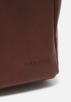 Pier One UNISEX - Tagesrucksack - Brown -Günstiges Pier One Geschäft 1012cc415348420b82d677737544eb24