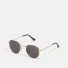 Pier One UNISEX - Sonnenbrille - Black/gold -Günstiges Pier One Geschäft 13cc38697cd549d39455f3b406e848a7