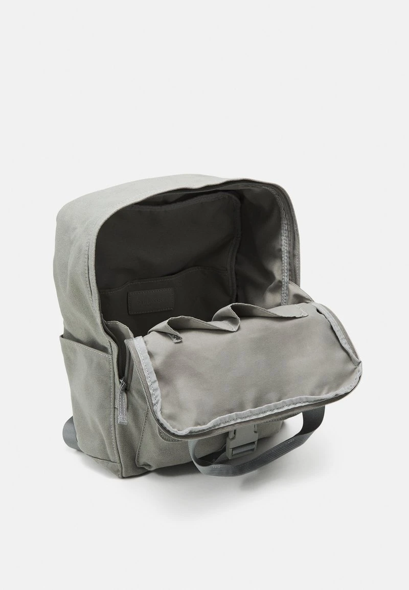 UNISEX - Tagesrucksack - grey Pier One UNISEX - Tagesrucksack - Grey -Günstiges Pier One Geschäft 14c0b50724fb46bcb6cdbe8cb3571c82