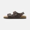 Pier One UNISEX - Riemensandalette - Dark Brown -Günstiges Pier One Geschäft 1a7a848effe2485c8d756f7696fd5864