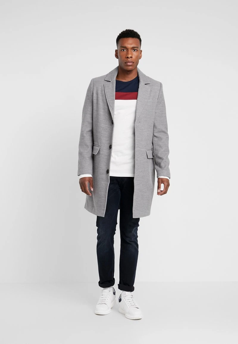 Langarmshirt - offwhite/dark blue Pier One Langarmshirt - Offwhite/dark Blue -Günstiges Pier One Geschäft 29e109eae189405994b919b5d531fb69