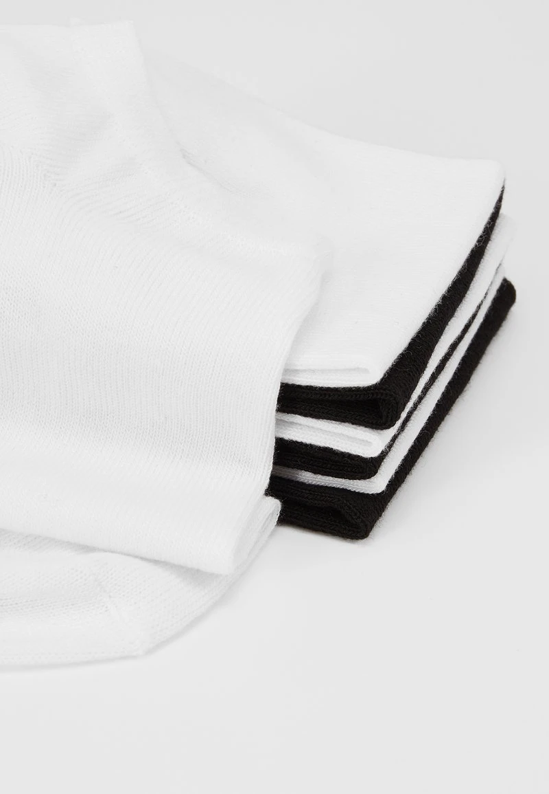 7 PACK - Socken - white/black Pier One 7 PACK - Socken - White/black -Günstiges Pier One Geschäft 2c69c9ae8f494ad1b40f2ced9f1674eb