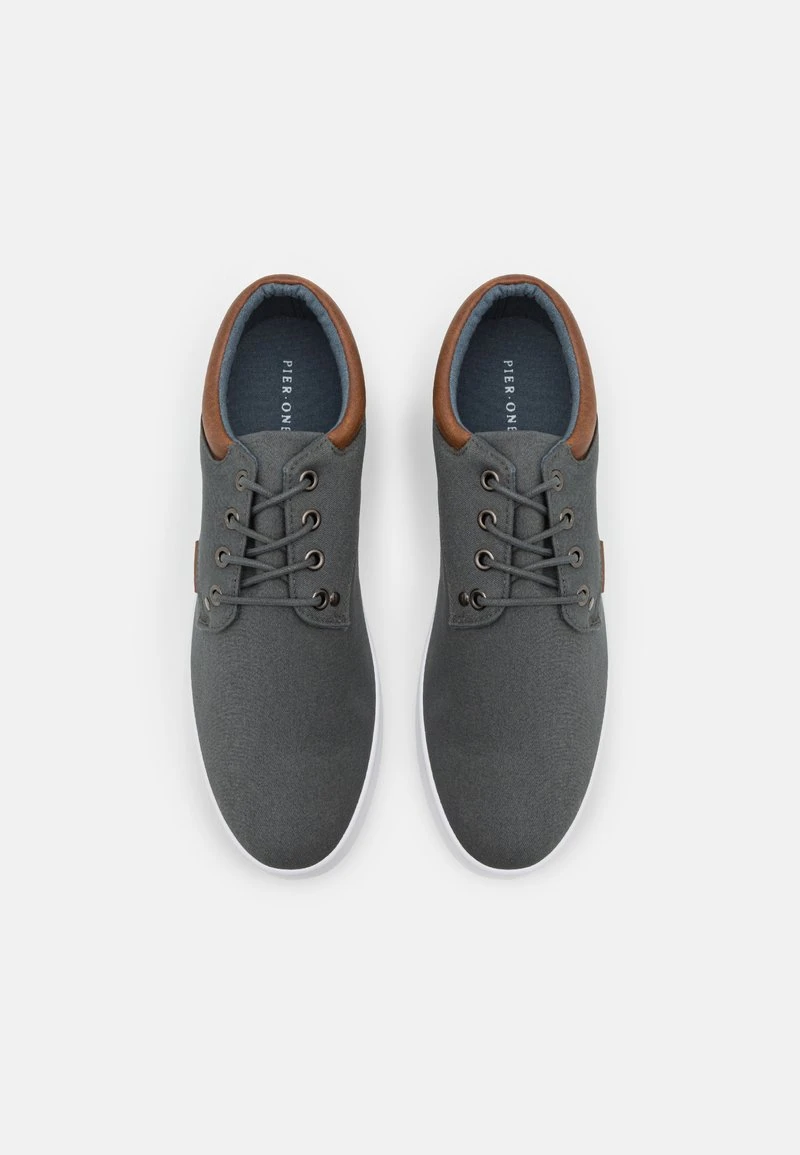 UNISEX - Sneaker low - grey Pier One UNISEX - Sneaker Low - Grey -Günstiges Pier One Geschäft 300f1aa95a2a4579b4a07e57470c9afc