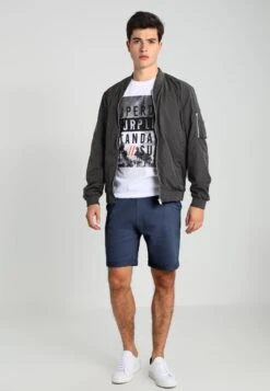Pier One Jogginghose - Dark Blue 3 Pier One Jogginghose - Dark Blue -Günstiges Pier One Geschäft 34cd33e03736487586665c73b139e61f