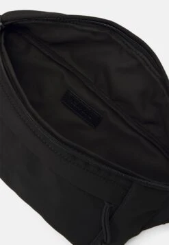 Pier One UNISEX - Gürteltasche - Black -Günstiges Pier One Geschäft 37715346814f4afcab6d23b794bf5cf6