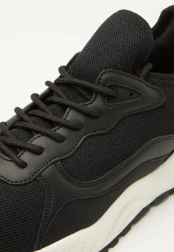 Pier One UNISEX - Sneaker Low - Black/white -Günstiges Pier One Geschäft 383be7e17d7b4e6fb1f7aa6c378ae4ea