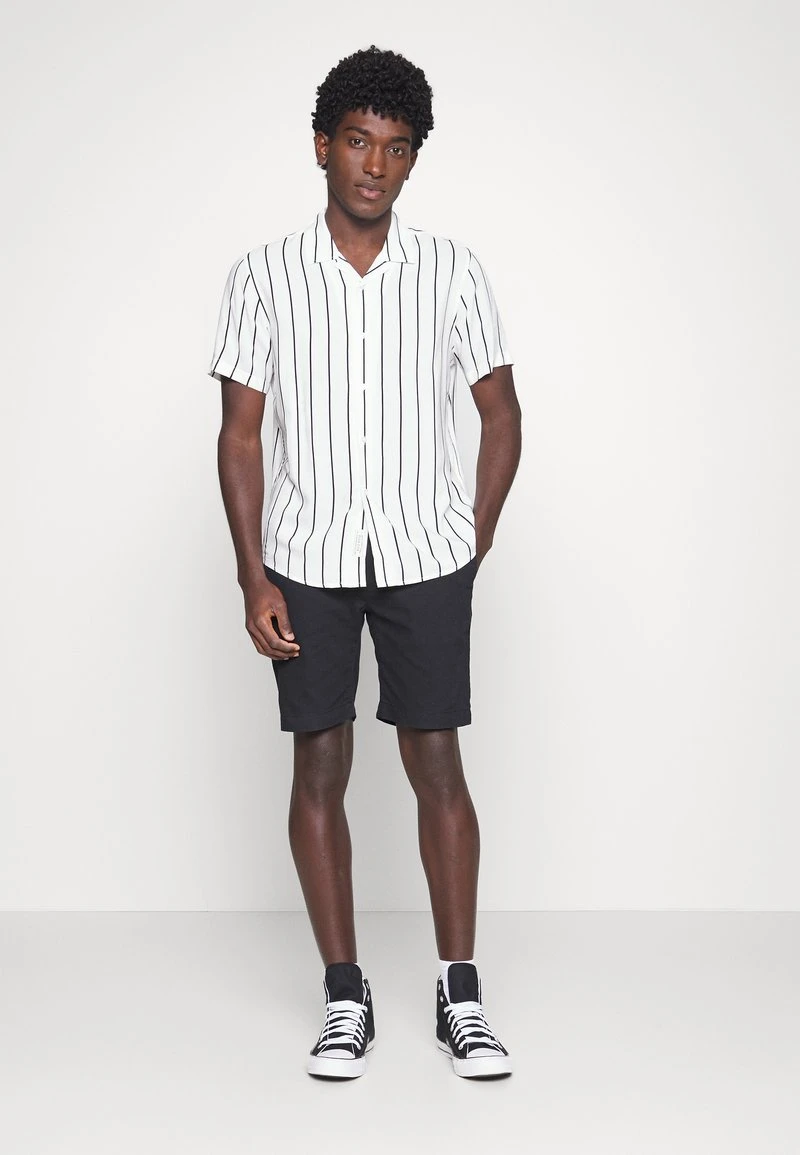 2 PACK - Hemd - black/white Pier One 2 PACK - Hemd - Black/white -Günstiges Pier One Geschäft 43bf8d5300d84d19aab3f62f08ed036f