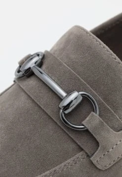 Pier One Business-Slipper - Grey 7 Pier One Business-Slipper - Grey -Günstiges Pier One Geschäft 4b382e05be2b43eeb36ae982039504e1