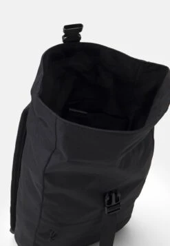 Pier One UNISEX - Tagesrucksack - Black -Günstiges Pier One Geschäft 4c6aba4be07f4de283b349828f285da9