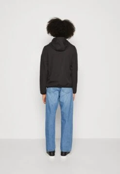 Pier One Regenjacke / Wasserabweisende Jacke - Black -Günstiges Pier One Geschäft 4e357a4c9dc64463935acb495187a2e8