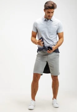 Pier One Poloshirt - Light Blue Melange 3 Pier One Poloshirt - Light Blue Melange -Günstiges Pier One Geschäft 5383855db8554a0ca44c149865337c13