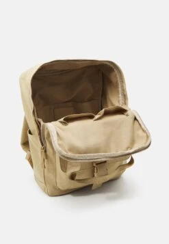 Pier One UNISEX - Tagesrucksack - Sand -Günstiges Pier One Geschäft 58afada8e1ee4a349b47fe861404fb90