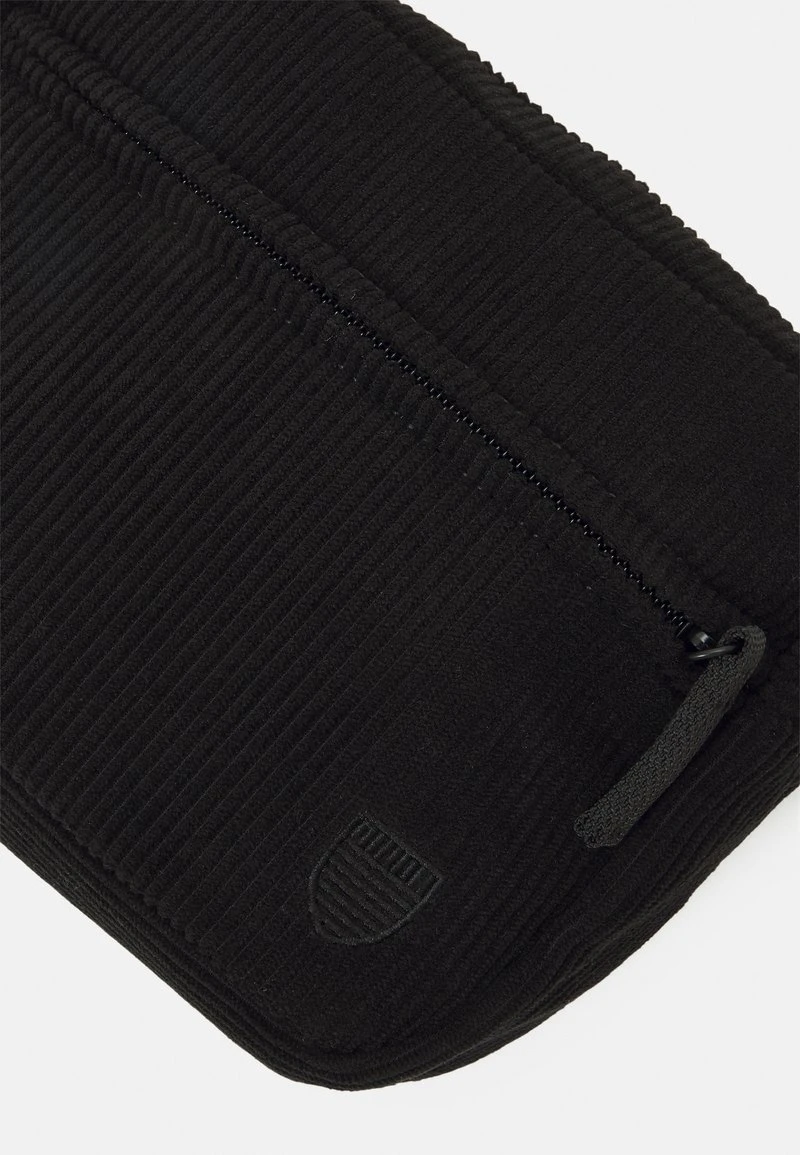 UNISEX - Umhängetasche - black Pier One UNISEX - Umhängetasche - Black -Günstiges Pier One Geschäft 596e97f9530b4ebc97d9227d0e8d2dca