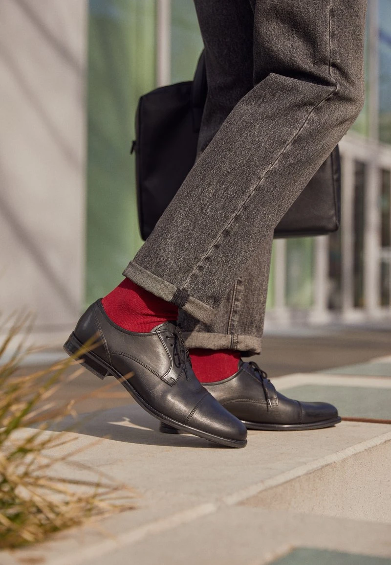 LEATHER - Business-Schnürer - black Pier One LEATHER - Business-Schnürer - Black -Günstiges Pier One Geschäft 5c73cd0c3a9e405887ee3816b68d4047