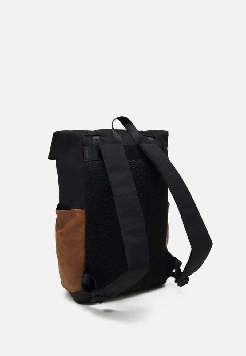 UNISEX - Tagesrucksack - brown/black Pier One UNISEX - Tagesrucksack - Brown/black -Günstiges Pier One Geschäft 62a1df13c9d543a1b62cb3094fb9ee40