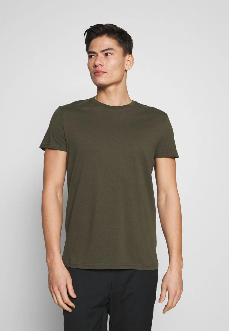 5 PACK - T-Shirt basic - olive/ white/ navy /yellow /black Pier One 5 PACK - T-Shirt Basic - Olive/ White/ Navy /yellow /black -Günstiges Pier One Geschäft 6388f246a6aa4b66b3d378922f10759e