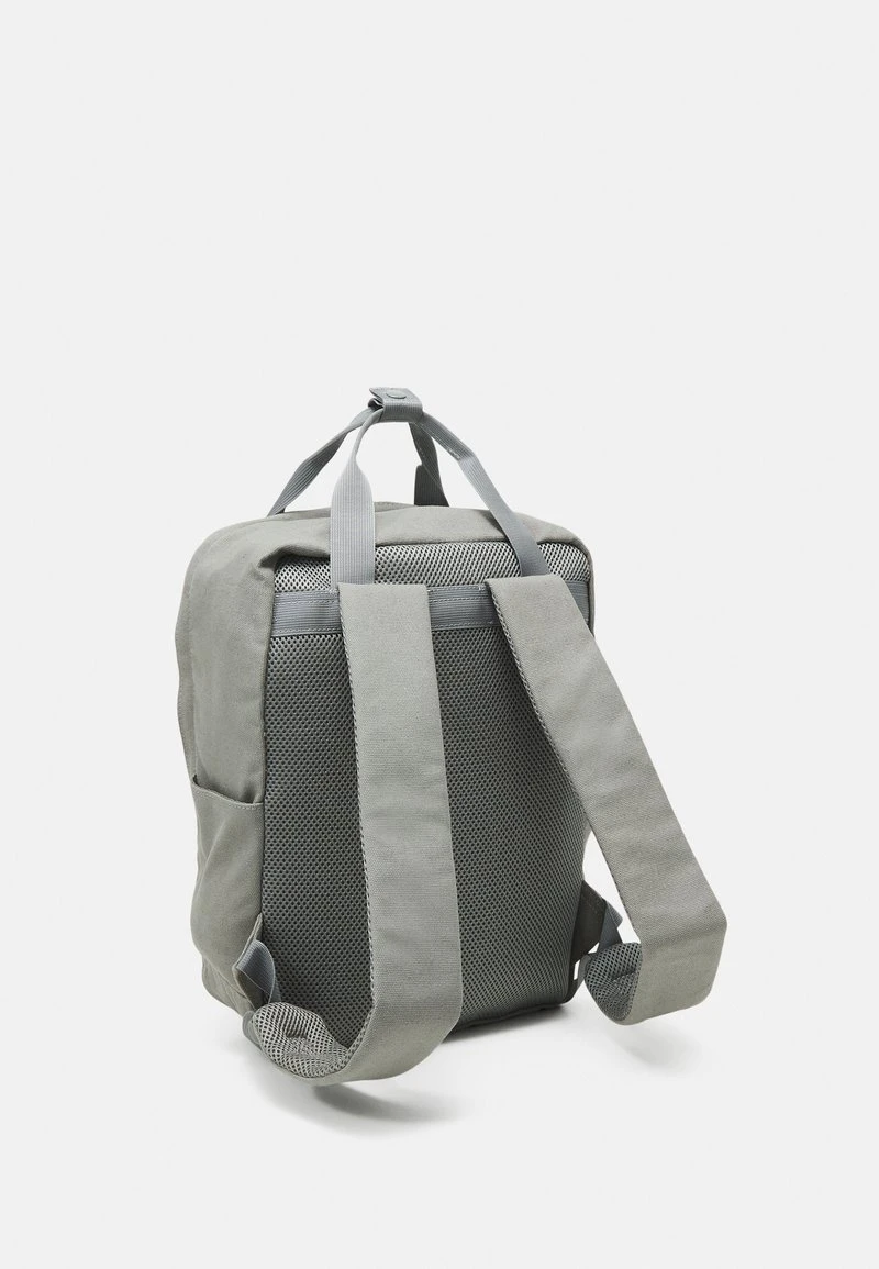 UNISEX - Tagesrucksack - grey Pier One UNISEX - Tagesrucksack - Grey -Günstiges Pier One Geschäft 63fdca197c2342d4900180c02809849b