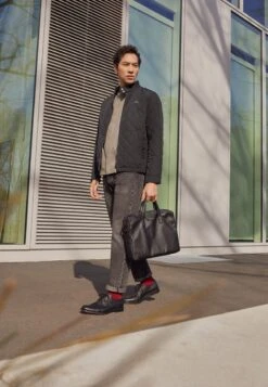 Pier One LEATHER - Business-Schnürer - Black 5 Pier One LEATHER - Business-Schnürer - Black -Günstiges Pier One Geschäft 6c614df4222a4f3185b9d5cc4267bfb8