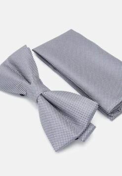 Pier One SET - Sonstige Accessoires - Grey 7 Pier One SET - Sonstige Accessoires - Grey -Günstiges Pier One Geschäft 726274d92c544232a22b22db4945483c