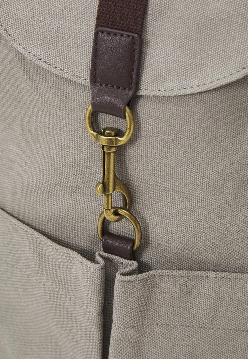 UNISEX - Tagesrucksack - grey Pier One UNISEX - Tagesrucksack - Grey -Günstiges Pier One Geschäft 7858e3d07d9348cb803416e33072bad9