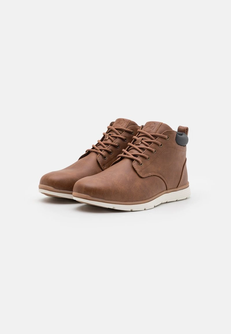 Sneaker high - brown Pier One Sneaker High - Brown -Günstiges Pier One Geschäft 7c2ae1bbb50f4971b54e93623a3c6c33