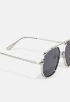 Pier One Sonnenbrille - Silver-coloured -Günstiges Pier One Geschäft 7eeef8aa05ad4906ba1e7b08014f5f37