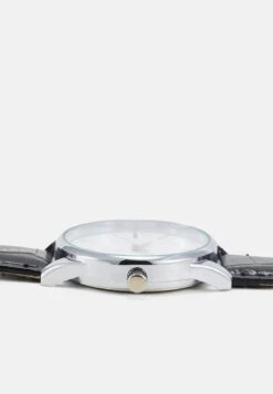 Pier One UNISEX - Uhr - Black -Günstiges Pier One Geschäft 8310a8d6beeb42dfa6f09289ac50faa8