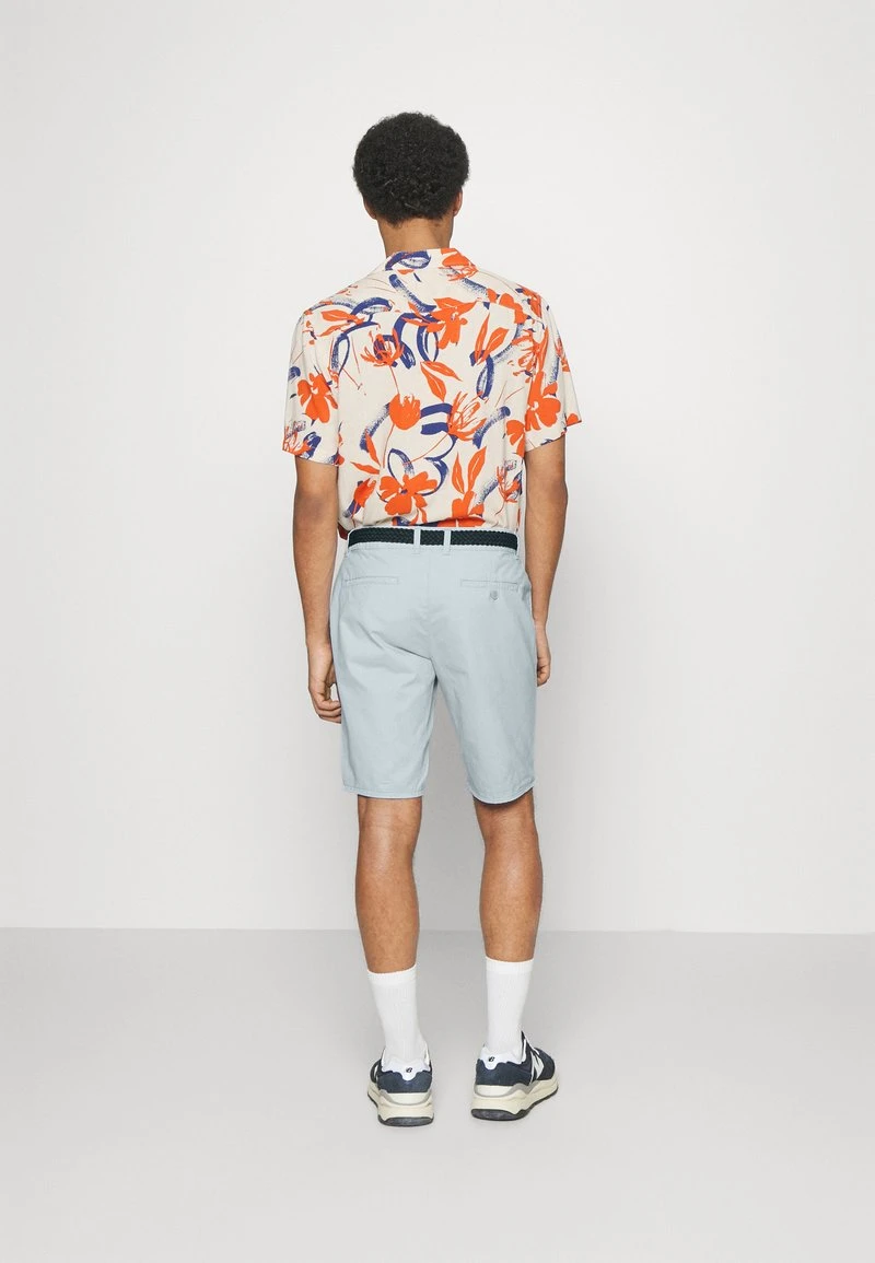 Shorts - light blue Pier One Shorts - Light Blue -Günstiges Pier One Geschäft 85c8acd4ec2547ee9532718566d688e0