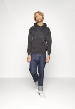 Pier One UNISEX - Umhängetasche - Black 6 Pier One UNISEX - Umhängetasche - Black -Günstiges Pier One Geschäft 87d2c46d75c64835a6da4bef3772f5ed