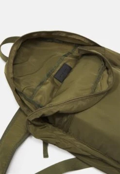 Pier One UNISEX - Tagesrucksack - Khaki -Günstiges Pier One Geschäft 950ff27251644415923cabe4fe85982f