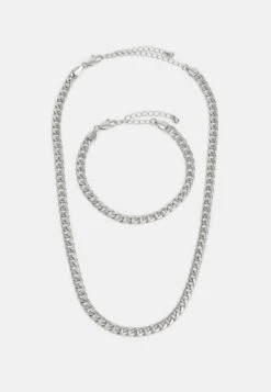 Pier One SET - Halskette - Silver-coloured -Günstiges Pier One Geschäft 97372d0df2f14340967b71ddeb8c91aa 1