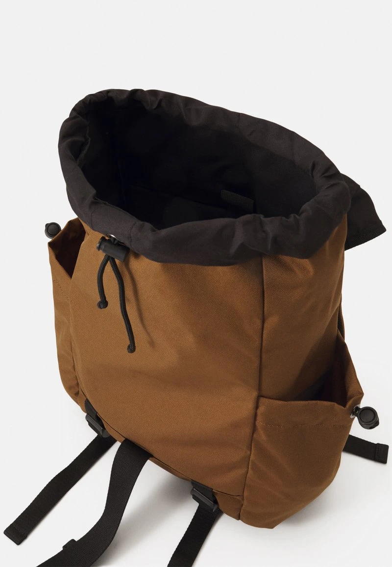 UNISEX - Tagesrucksack - brown Pier One UNISEX - Tagesrucksack - Brown -Günstiges Pier One Geschäft a7084a98cc684ff88025422d467655e2