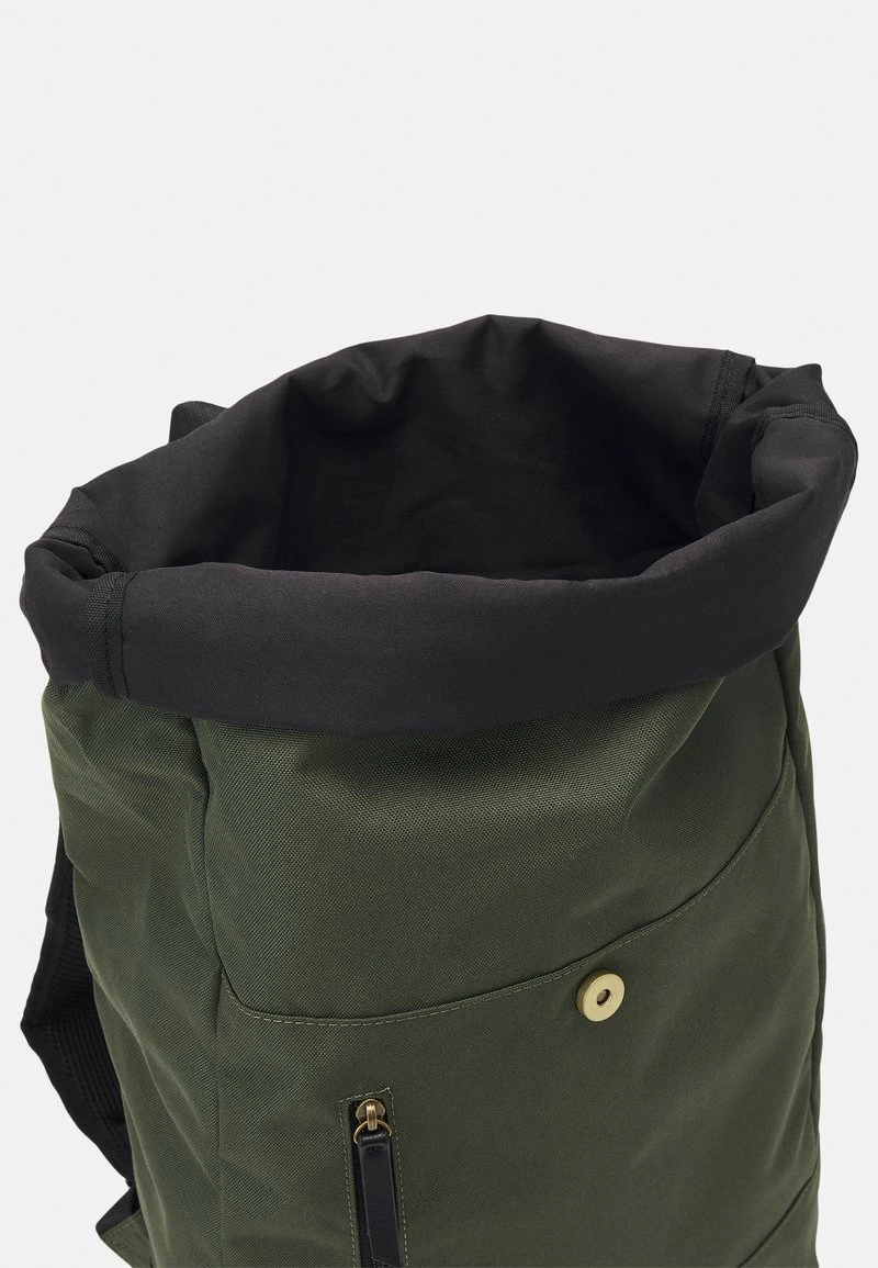 UNISEX - Tagesrucksack - green Pier One UNISEX - Tagesrucksack - Green -Günstiges Pier One Geschäft aa8b8bbe655a46ce94fef1eadba88c7b