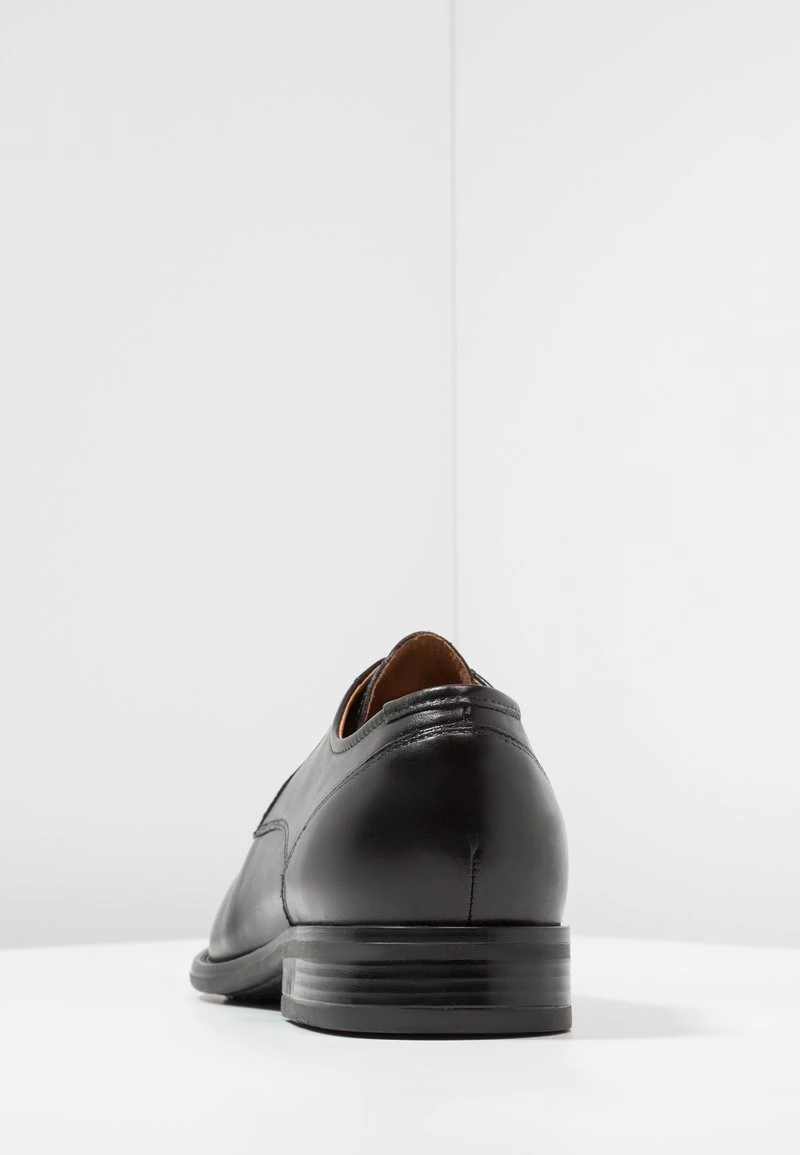 LEATHER - Business-Schnürer - black Pier One LEATHER - Business-Schnürer - Black -Günstiges Pier One Geschäft c2d680b2a8c54540a2822fc3256389d3