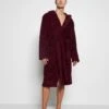 Pier One Bademantel - Bordeaux 2 Pier One Bademantel - Bordeaux -Günstiges Pier One Geschäft c3b907b1cf5d413f945425f26e4d656d
