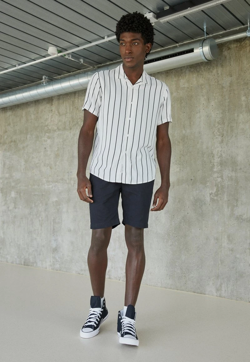 2 PACK - Hemd - black/white Pier One 2 PACK - Hemd - Black/white -Günstiges Pier One Geschäft da2ad6240f424c489a479a62e35f87b8