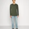 Pier One 2 PACK - Langarmshirt - Off-white/dark Green