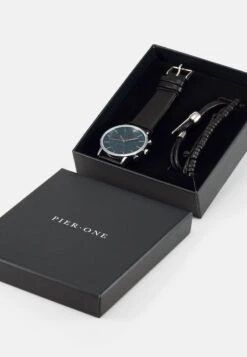Pier One SET - Uhr - Black -Günstiges Pier One Geschäft e3698392312245d48955706d88c064dc