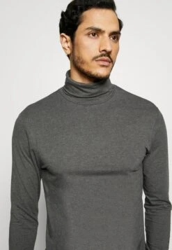 Pier One Langarmshirt - Dark Gray 7 Pier One Langarmshirt - Dark Gray -Günstiges Pier One Geschäft e42af118bc964ff58253df3c3e082585