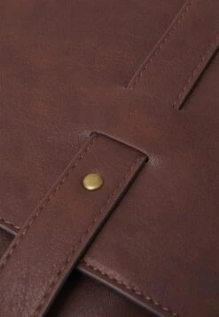 Pier One Umhängetasche - Dark Brown -Günstiges Pier One Geschäft ec2b819ef22944108a418f7909cfa2b6