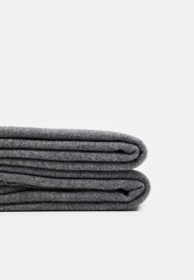 UNISEX - Schal - grey Pier One UNISEX - Schal - Grey -Günstiges Pier One Geschäft ec5527395bf74ce5a255f492061affa7