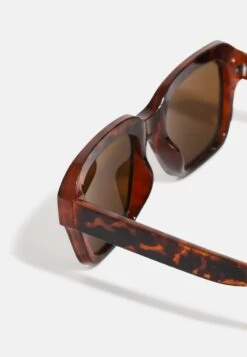 Pier One UNISEX - Sonnenbrille - Black -Günstiges Pier One Geschäft faad10b8a5a2445f865f09b5d12427d1