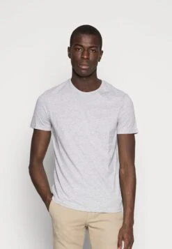 Pier One 5 PACK - T-Shirt Basic - Dark Blue/grey/khaki -Günstiges Pier One Geschäft fb97d3a70f594235aa02f60b48ba6fae