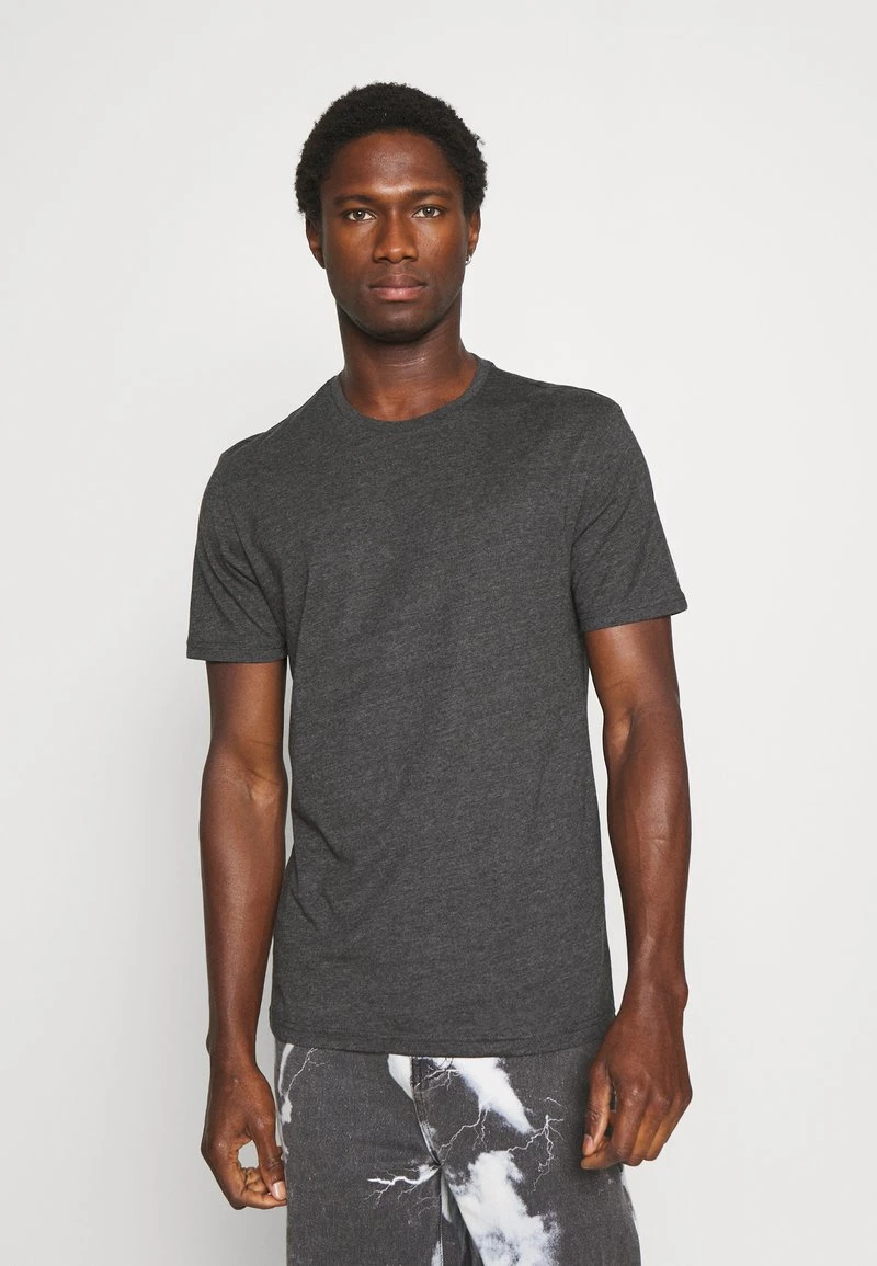 3 PACK - T-Shirt basic - black/mottled dark grey/bordeaux Pier One 3 PACK - T-Shirt Basic - Black/mottled Dark Grey/bordeaux -Günstiges Pier One Geschäft fbb1fa11fda54722bafd9df33f46d342