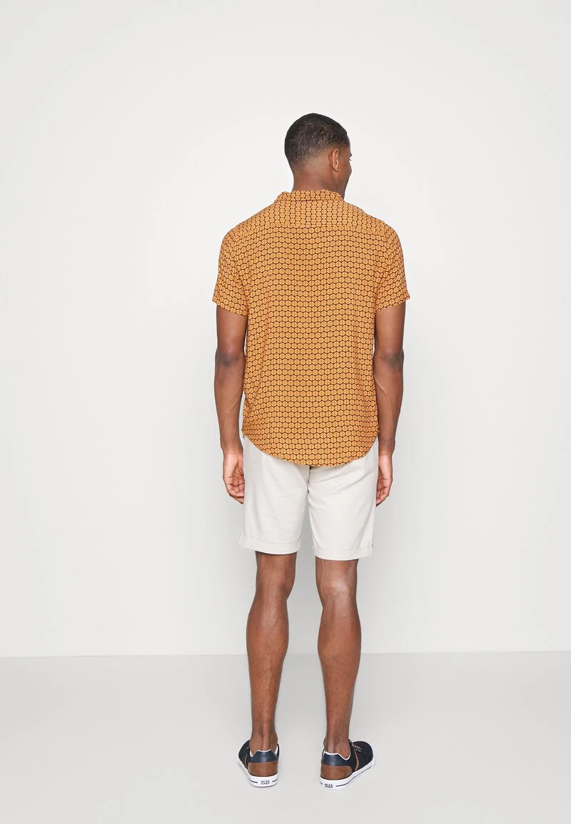 LINEN BLEND DRAWCORD SHORTS - Shorts - beige Pier One LINEN BLEND DRAWCORD SHORTS - Shorts - Beige -Günstiges Pier One Geschäft fd65d1e3000a44b5a0c7031a30758b26